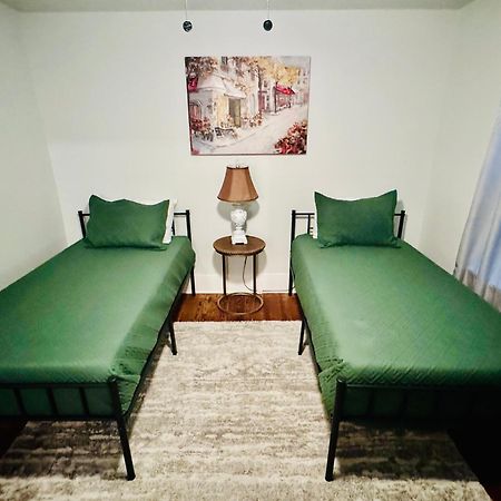 The Pinewood House Villa Waco Luaran gambar
