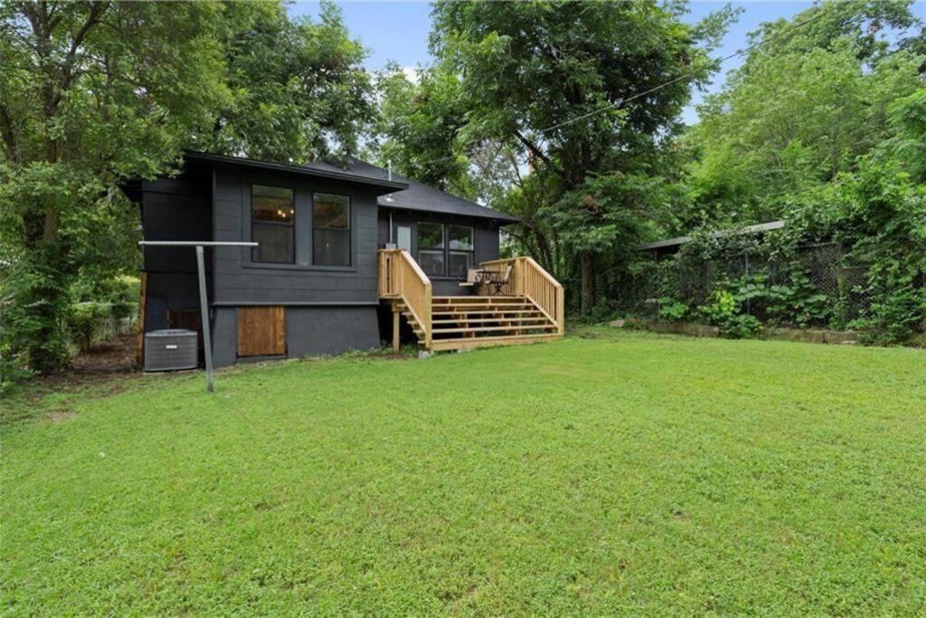 The Pinewood House Villa Waco Luaran gambar